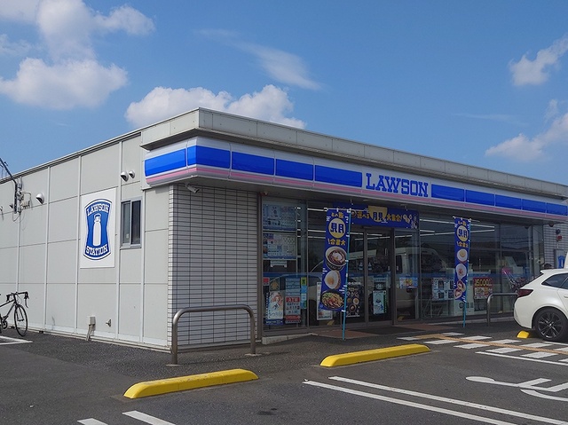 コンビニ　ローソン 鶴ヶ島上新田店（コンビニ）まで600m