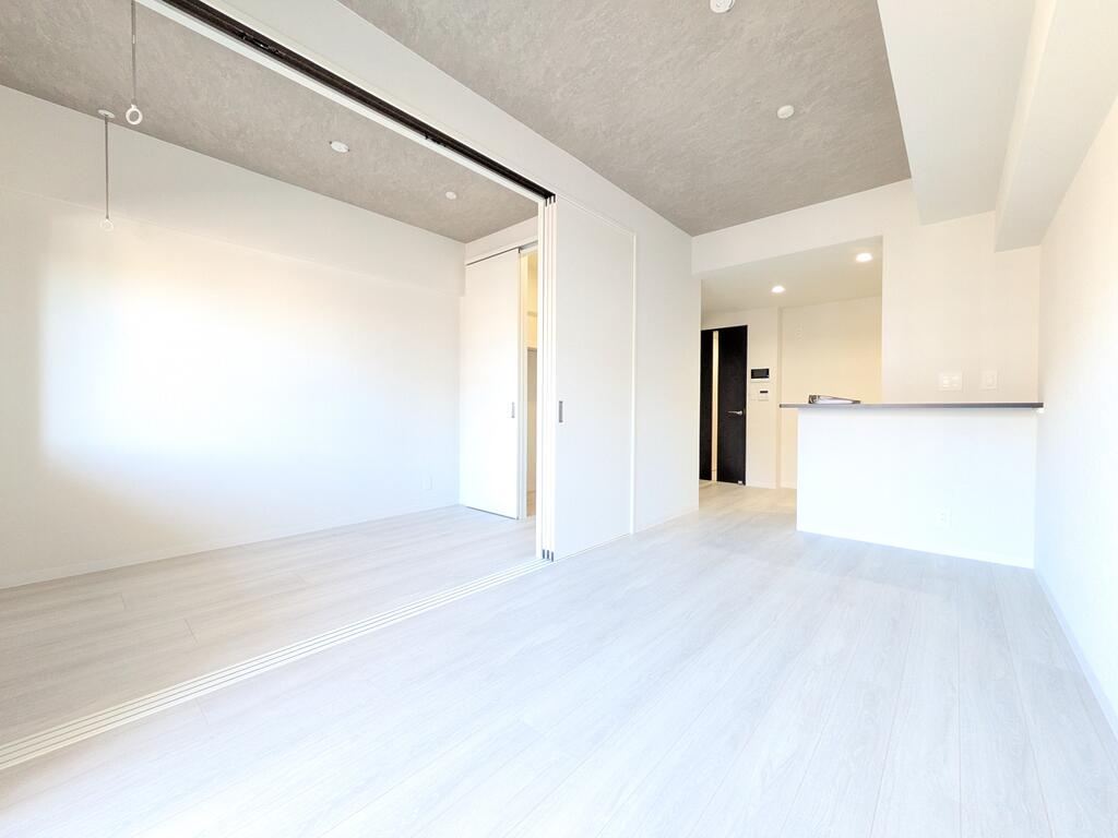 ヒルクレスト片野グランデの居間写真