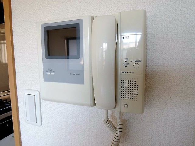 セキュリティ　★増築前の建物の参考写真です★