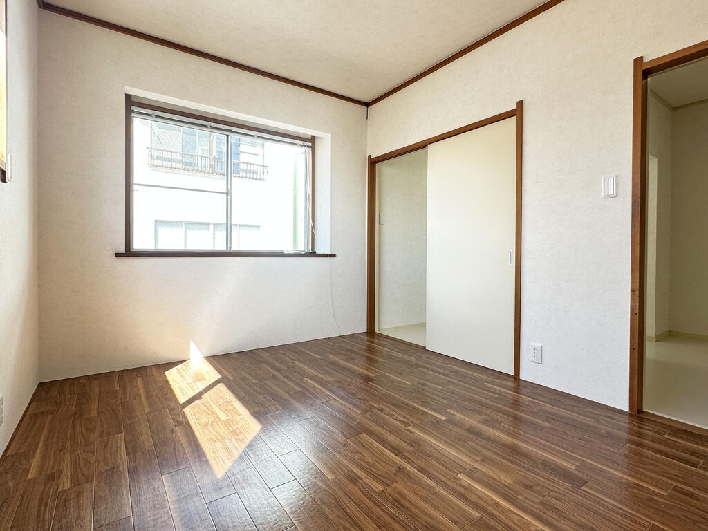 西条岡町貸家のその他写真