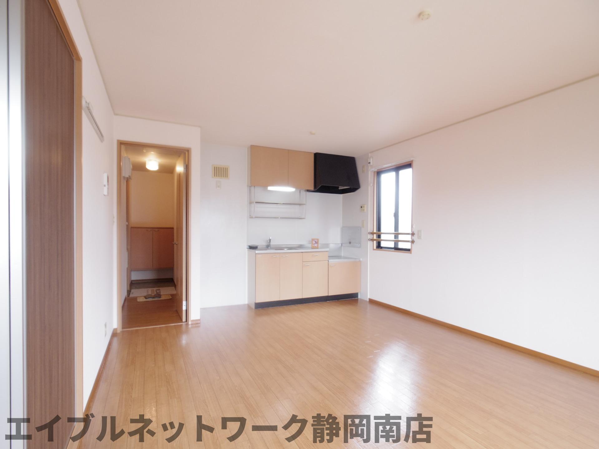 居室・リビング　居間です