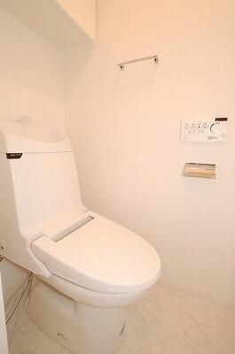 グランドコンシェルジュ早稲田のトイレ写真