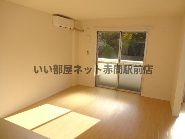 建物外観　リビング（イメージ） ※現況優先