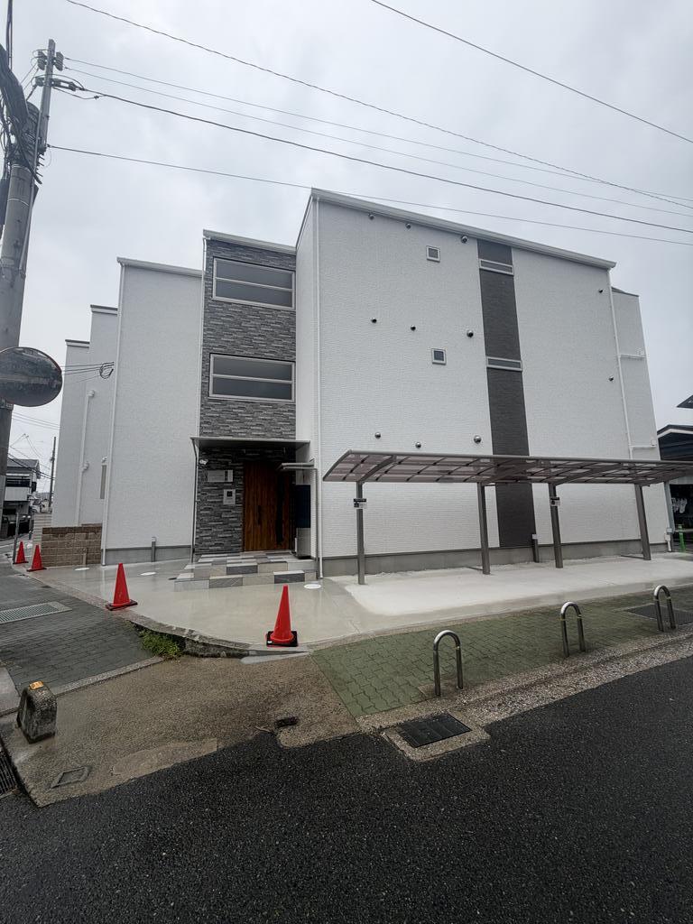 近鉄南大阪線 河内松原駅 徒歩13分 築1年