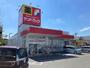 ドラックストア　サンドラッグ瀬戸川西店（ドラッグストア）まで763m
