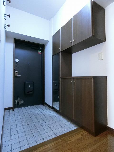 玄関　★収納力のあるシューズボックス★
