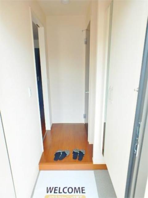 カーサ ヴェニールの玄関写真