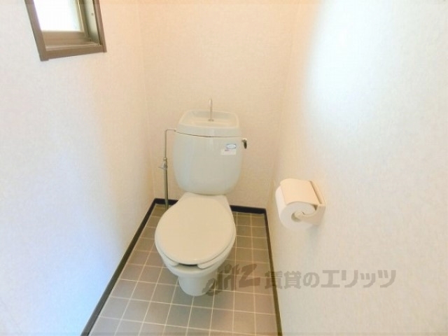 ラメゾン志美津のトイレ写真