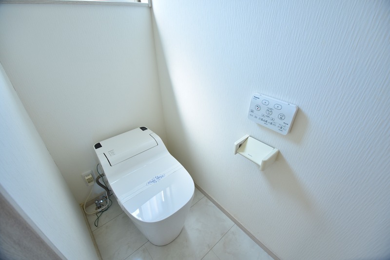 広島電鉄宮島線 楽々園駅 徒歩20分 1階建 築12年のトイレ写真