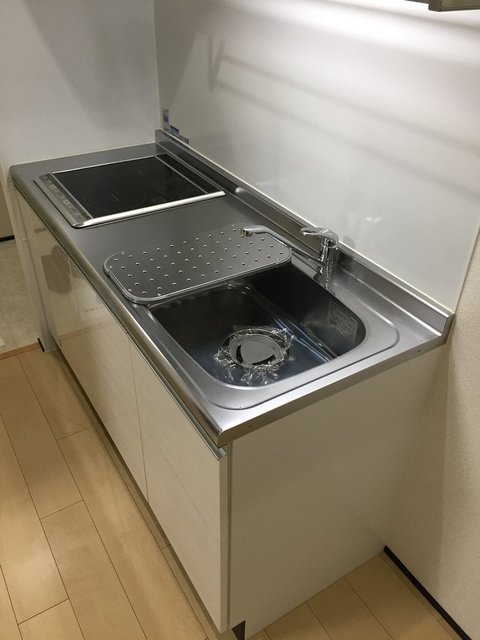 地下鉄中央線 深江橋駅 徒歩8分 3階建 築10年のキッチン写真