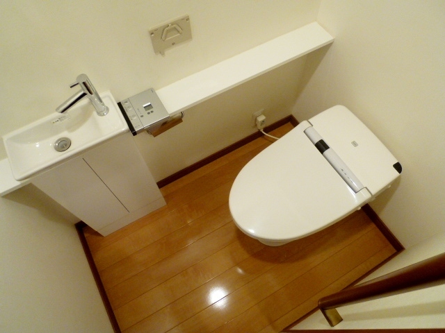 パークキューブ平和台のトイレ写真