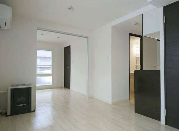 シティレジデンス西町南の居間写真