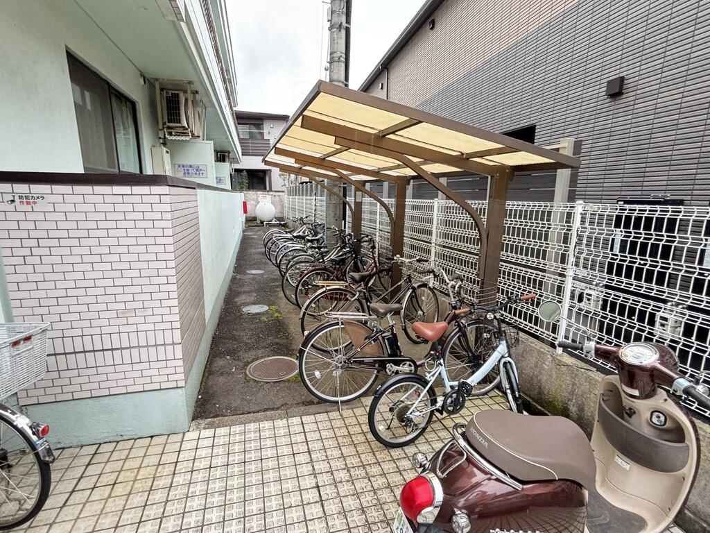 仙台市地下鉄東西線 連坊駅 徒歩8分 3階建 築38年の外観写真