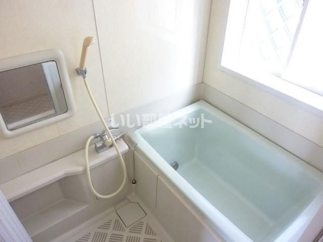 譲原一戸建A号棟の風呂写真