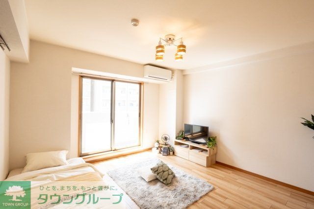 居室・リビング　※家具小物はイメージです