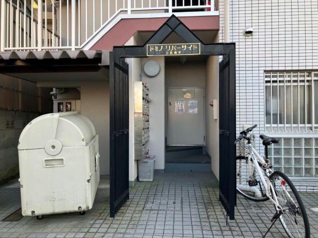 エントランス　エントランス部分