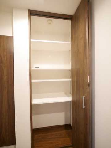 収納　別部屋参考写真です