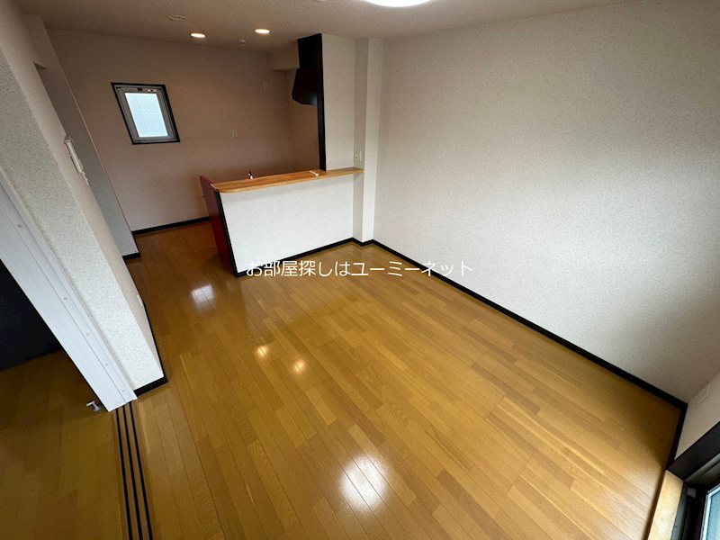 居室・リビング　実際のお部屋とは異なる場合がございます。