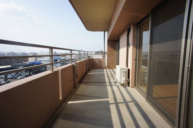 西鉄天神大牟田線 雑餉隈駅 徒歩12分 11階建 築14年の内装写真