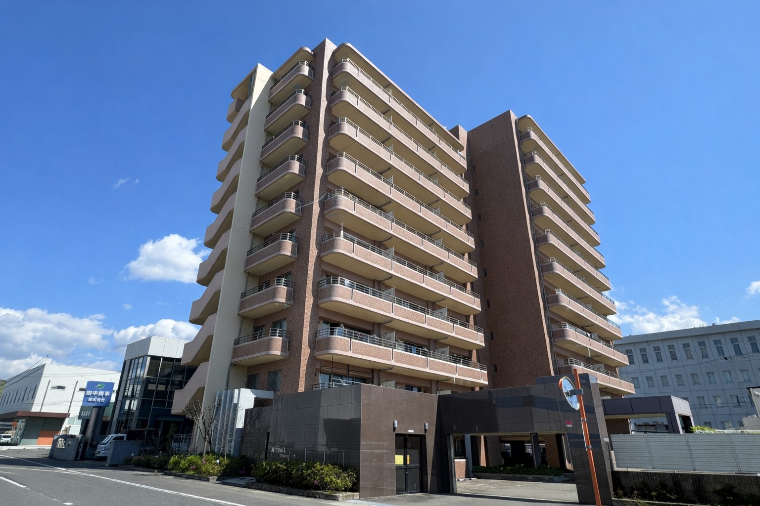 西鉄天神大牟田線 雑餉隈駅 徒歩12分 築14年