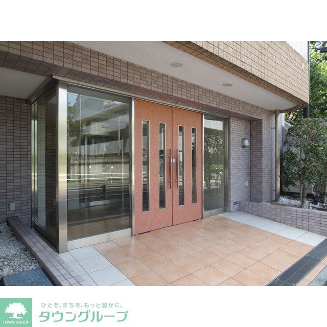 都営大江戸線 若松河田駅 徒歩5分 9階建 築22年の外観写真