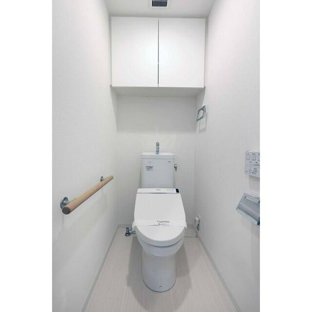 トイレ　ゆったりとした空間のトイレです