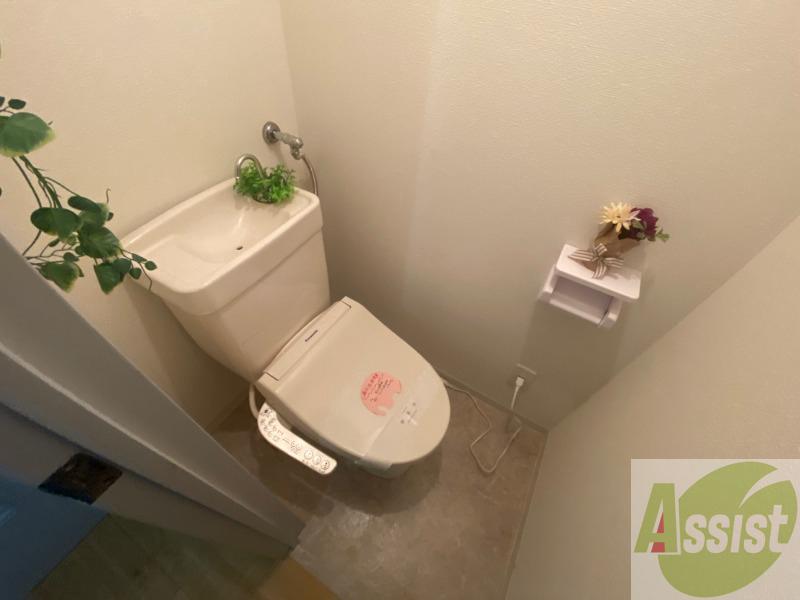トイレ　トイレです。ウォシュレット付を探している方、おすすめです