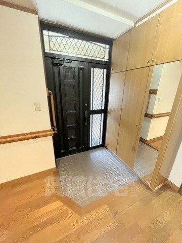 avancio香櫨園の玄関写真