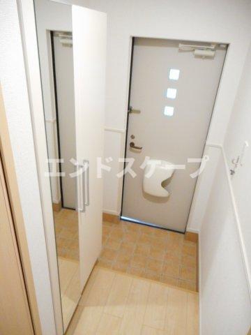 玄関　高崎、前橋のお部屋探しはエンドスケープまで！お客様の理想お聞