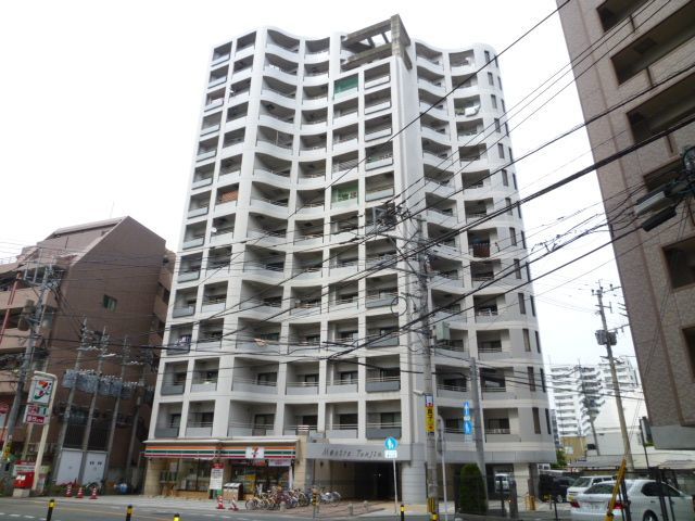 建物外観　モントーレ天神　外観