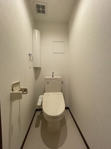 トイレ　※別部屋参考写真※