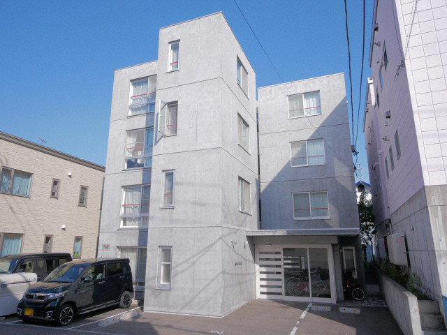 建物外観　☆ＪＲ函館本線【白石駅】まで徒歩3分！