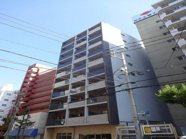 レジディア三軒茶屋3の外観写真