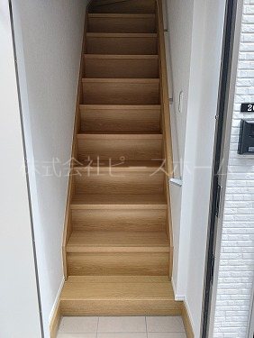 玄関　※別号室参考写真