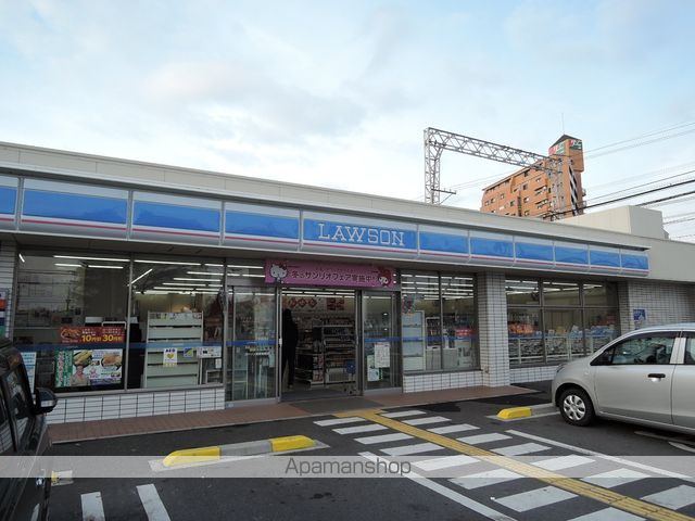 コンビニ　ローソン（コンビニ）まで174m