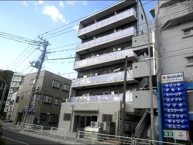 クレシア横浜山手の外観写真