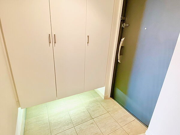 玄関　別部屋参考写真