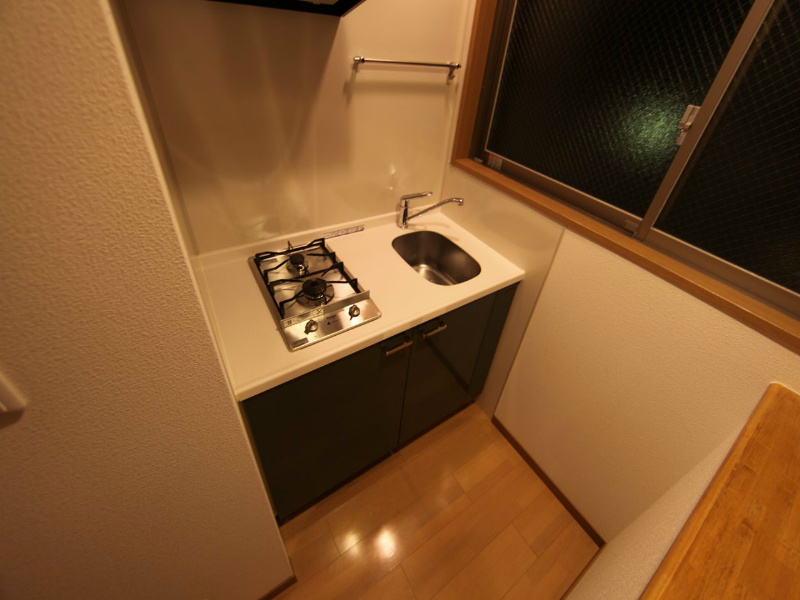 キッチン　システムキッチン（ガス2口コンロ付）
