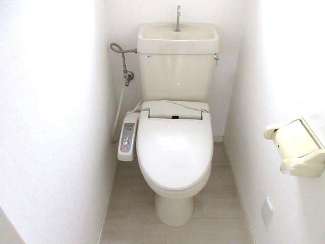 トイレ　洗浄トイレ