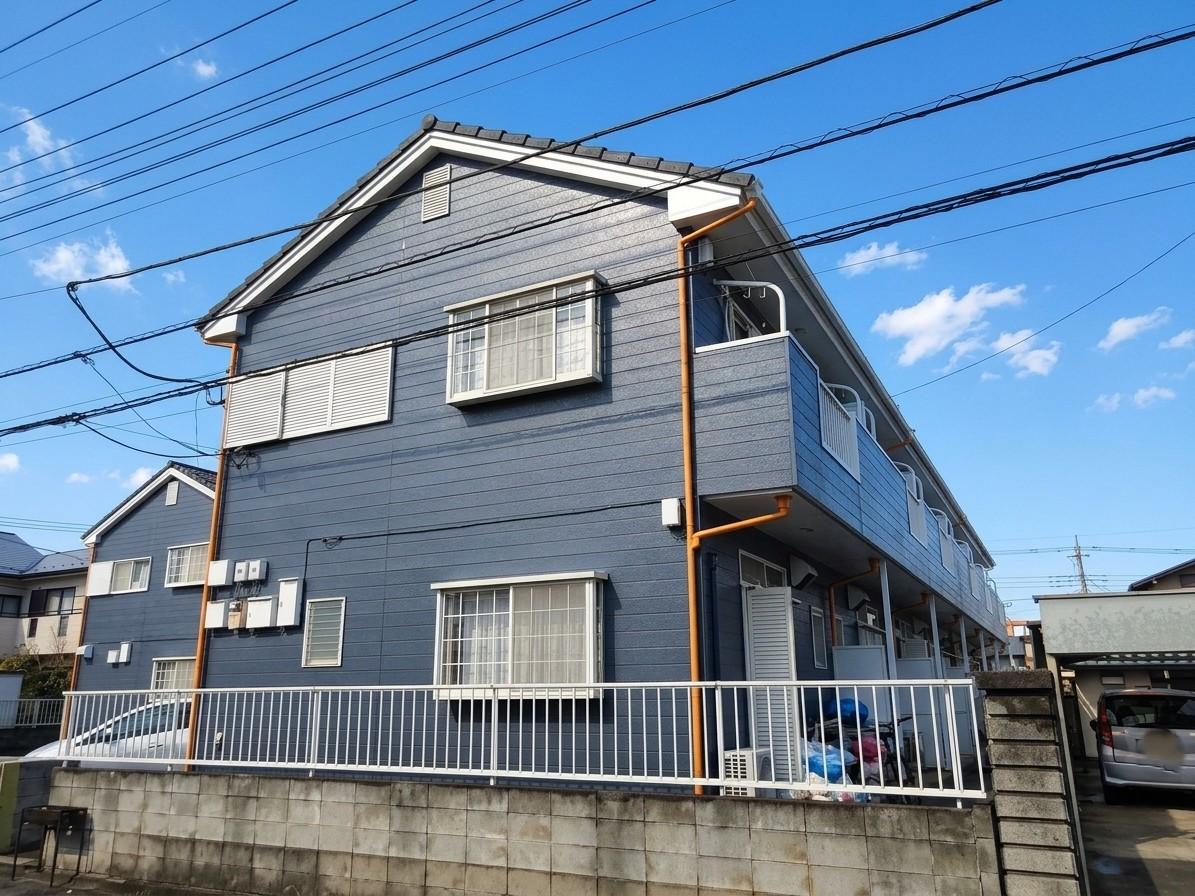 建物外観　2階建て