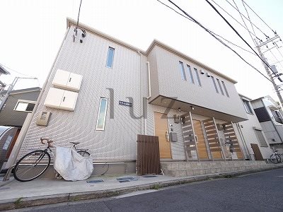 建物外観　2018年築のアパートメントです！