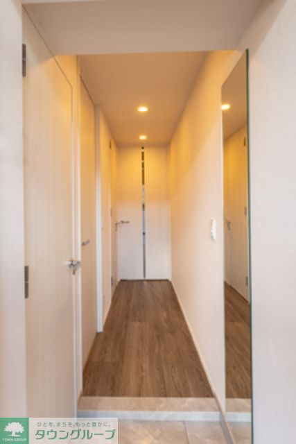 玄関　※写真は同タイプ住戸です。