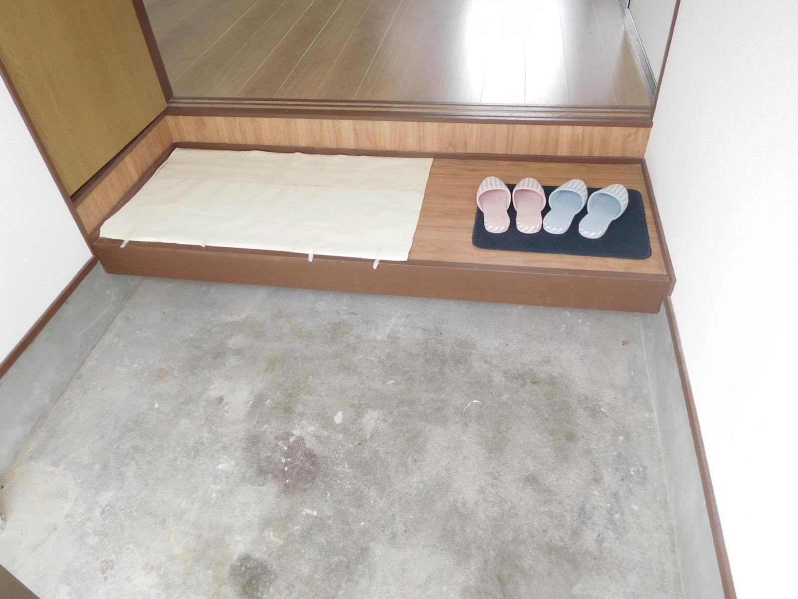 土田アパート棟割平屋の居間写真