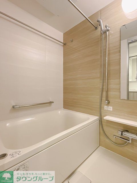 バス・シャワールーム　※写真は同タイプ住戸です。