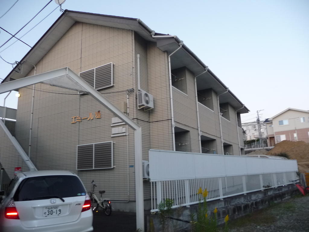 エミール堤の外観写真