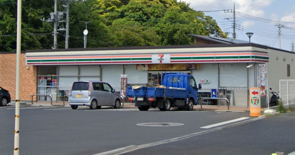 コンビニ　セブンイレブン 印西竹袋店（コンビニ）まで942m