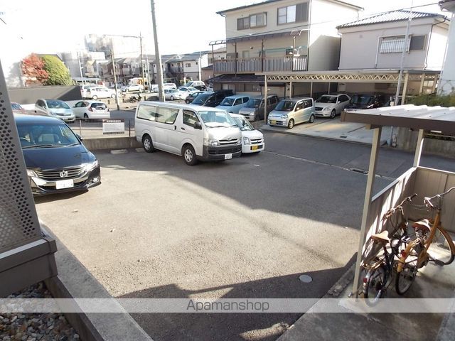 飲食店　中華そば万楽（飲食店）まで371m