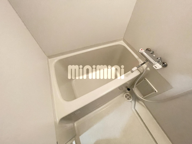 バス・シャワールーム　サーモスタット水栓で温度調整が楽です