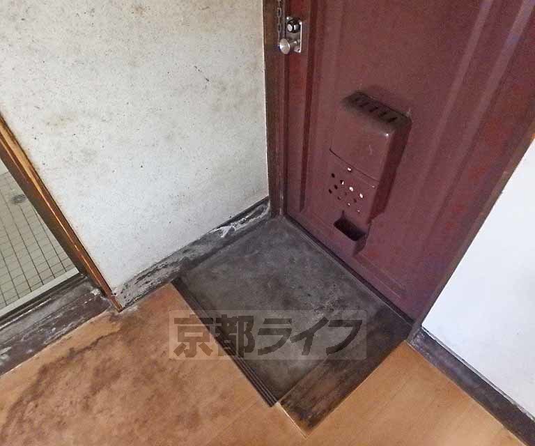 玄関　玄関です。