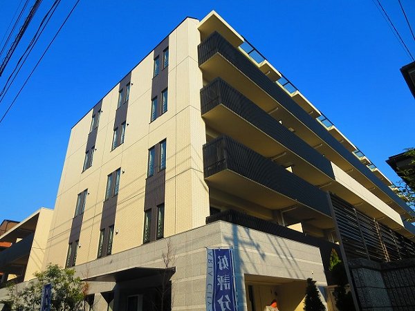江戸川区西瑞江のマンションの建物外観